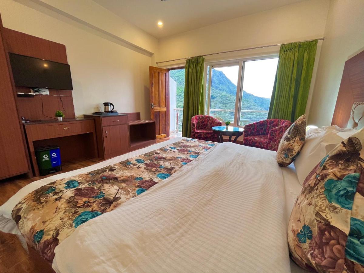 Hotel Kempty - A Boutique Hotel, มัสซูรี ภายนอก รูปภาพ