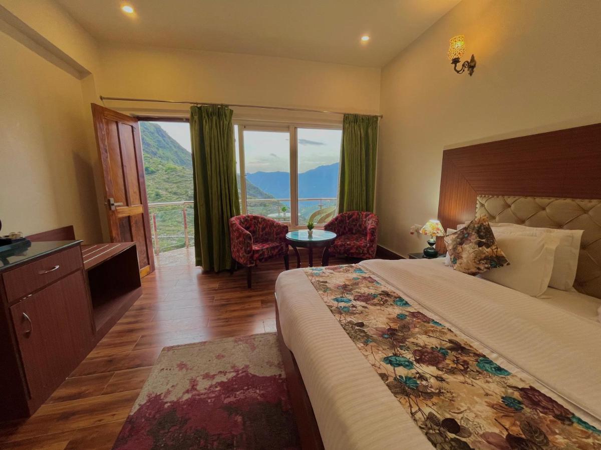 Hotel Kempty - A Boutique Hotel, มัสซูรี ภายนอก รูปภาพ