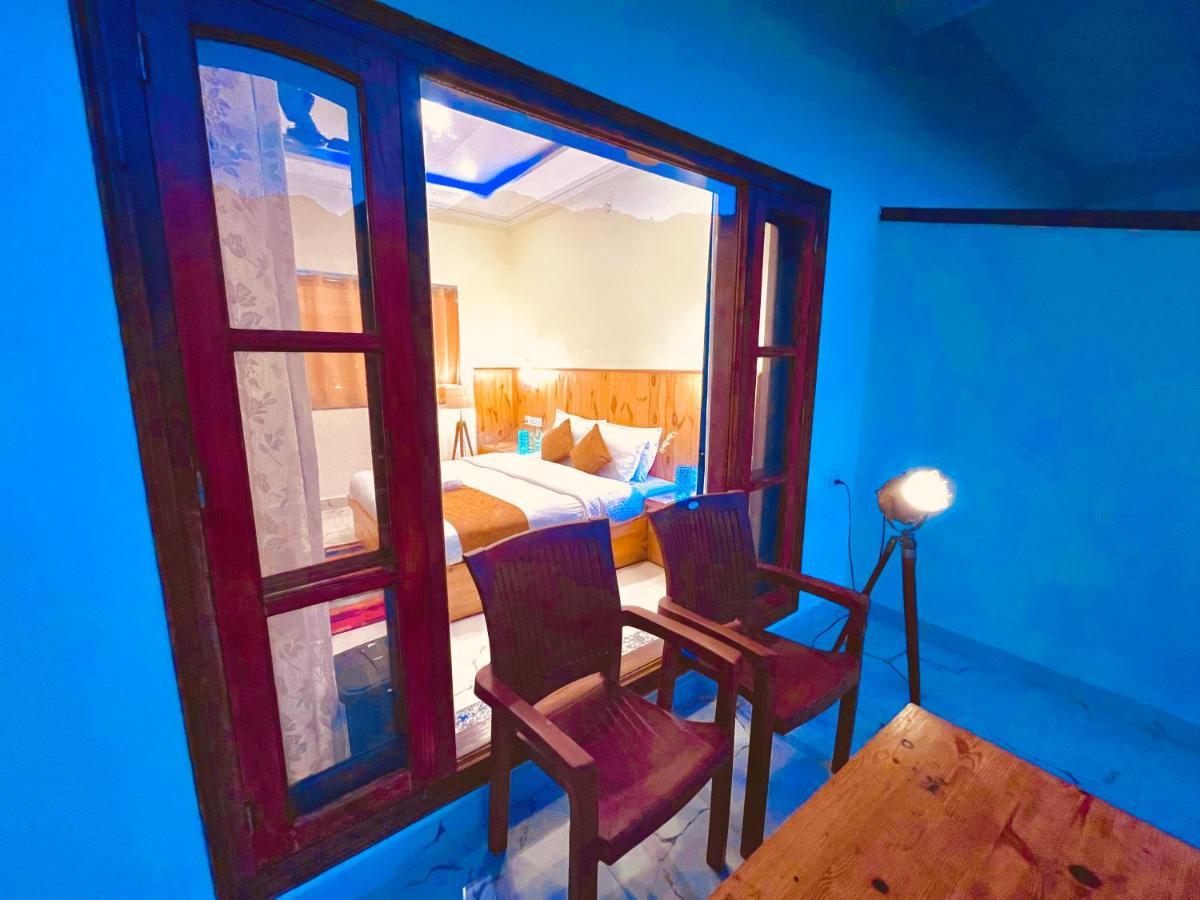 Hotel Kempty - A Boutique Hotel, มัสซูรี ภายนอก รูปภาพ