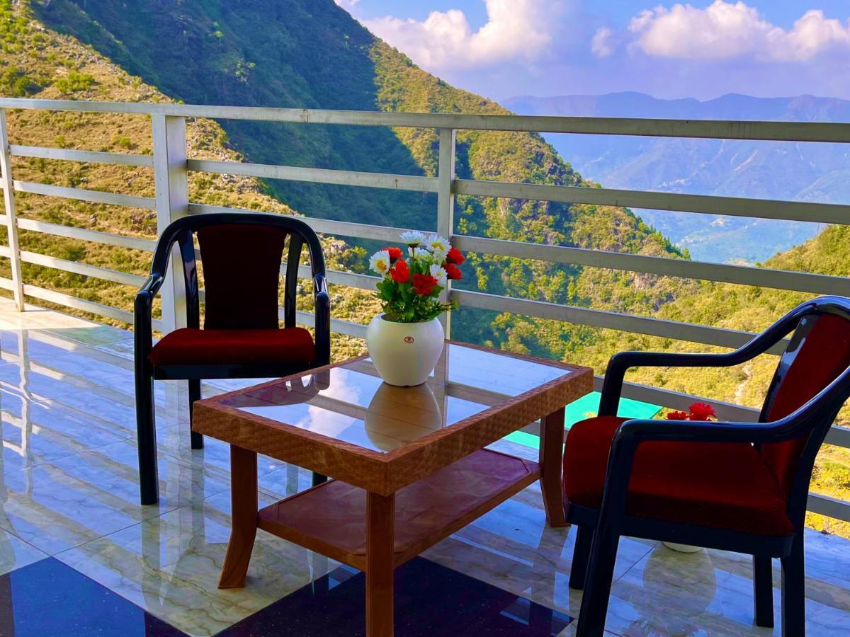 Hotel Kempty - A Boutique Hotel, มัสซูรี ภายนอก รูปภาพ