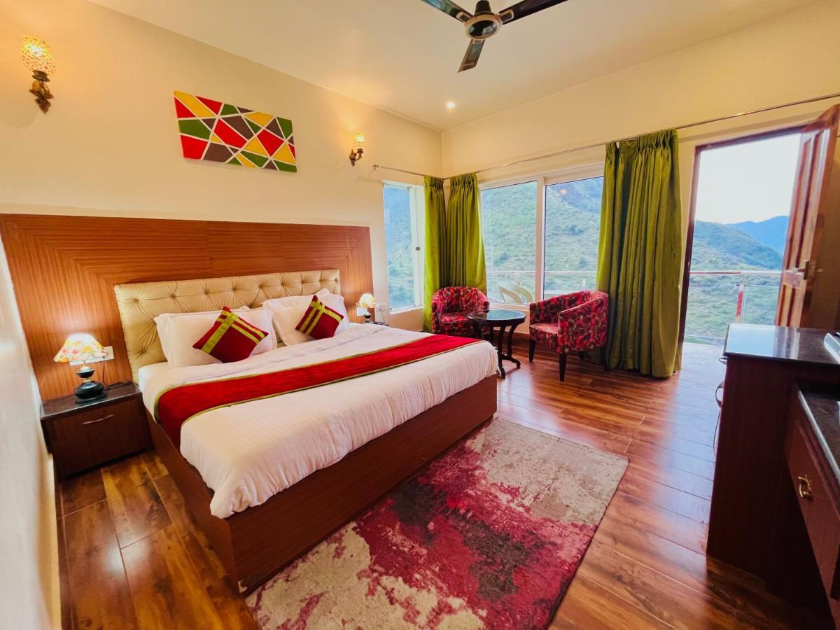 Hotel Kempty - A Boutique Hotel, มัสซูรี ภายนอก รูปภาพ